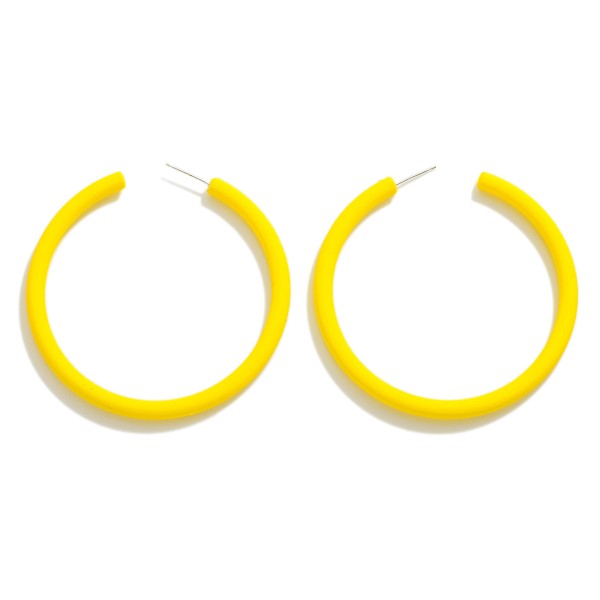 MATTE HOOP EARRINGS - Multi Colors