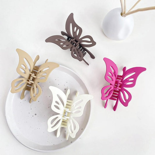 FLY WITH ME BUTTERFLY CLIP - EXPRESSO